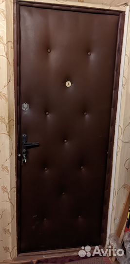 Дверь входная металлическая