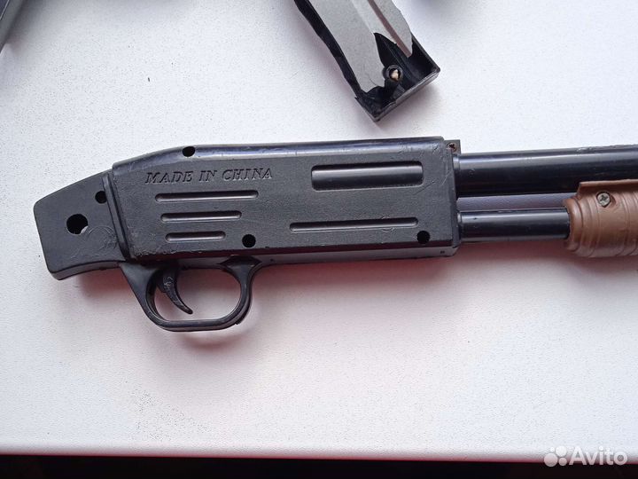 Игрушечное оружие