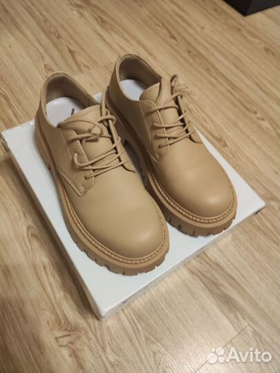 Ботинки женские демисезонные 37 размер