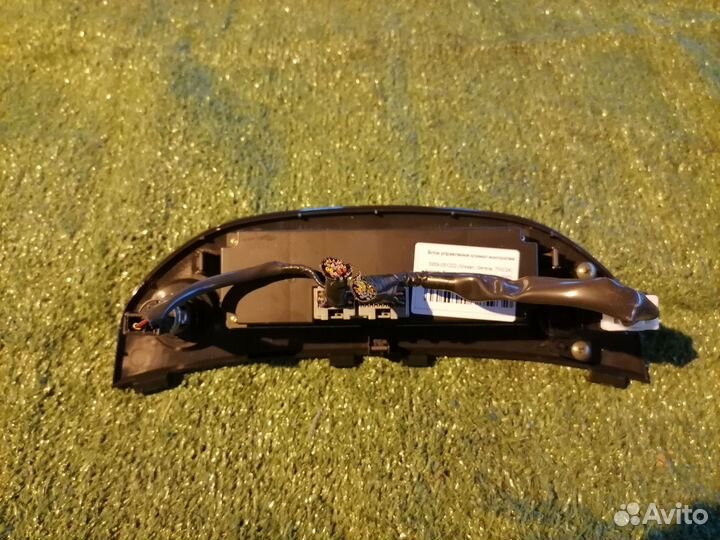 Блок управления климат-контролем Nissan Serena TC2