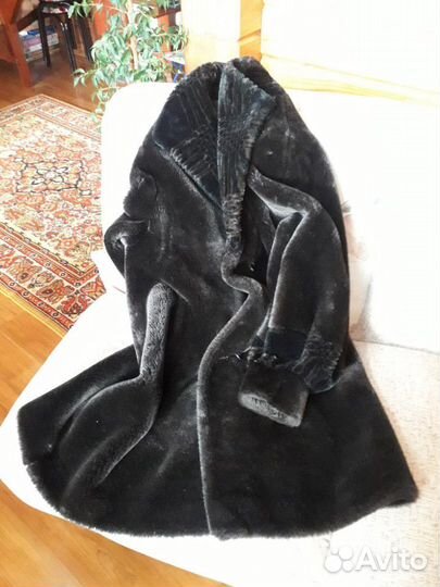 Продам шубу искусственный мех USA