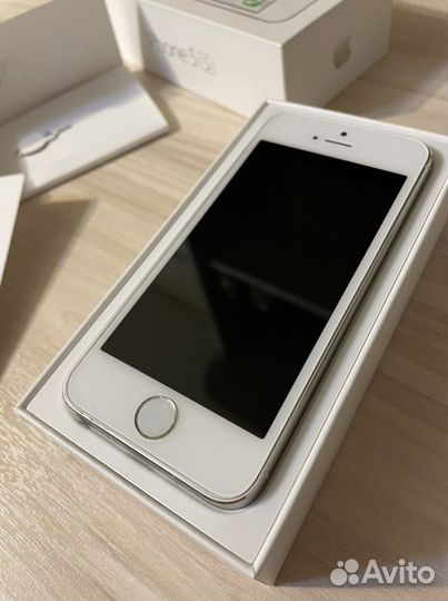 iPhone 5S, 32 ГБ