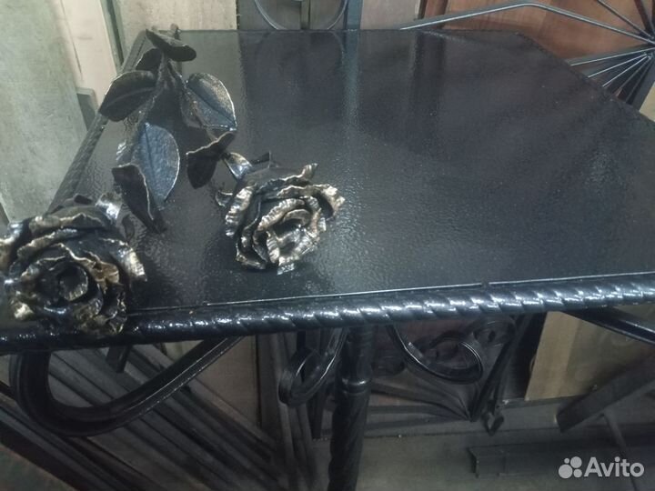 Кованая роза