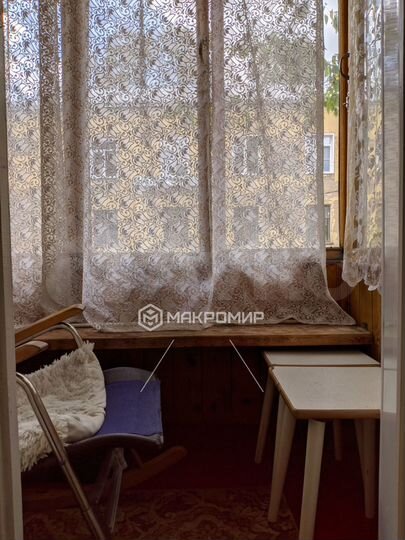 2-к. квартира, 52 м², 2/3 эт.