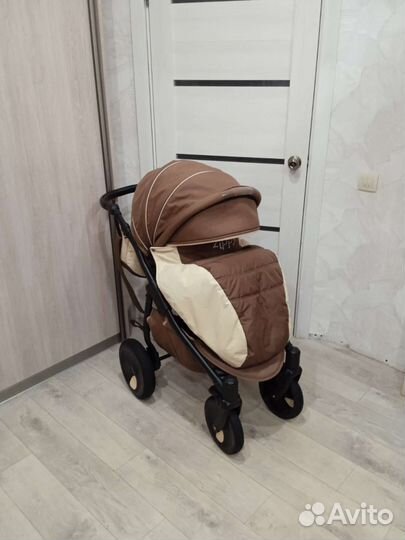 Коляска 3 в 1 Tutis Zippy New