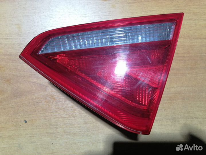 Фонарь правый внутренний Audi A5 8T Coupe