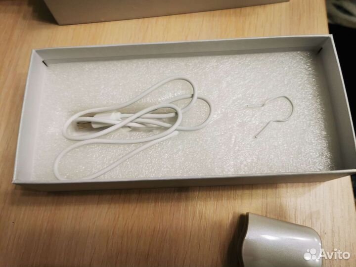 Ультразвуковой аппарат для чистки лица