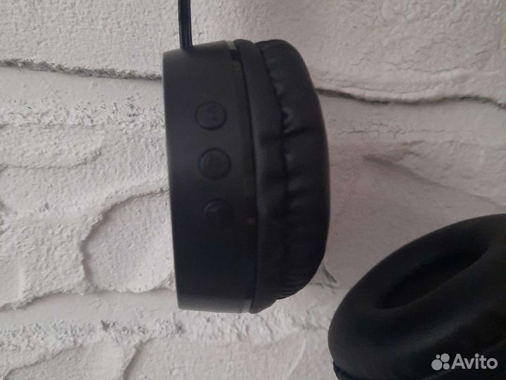 Беспроводные наушники