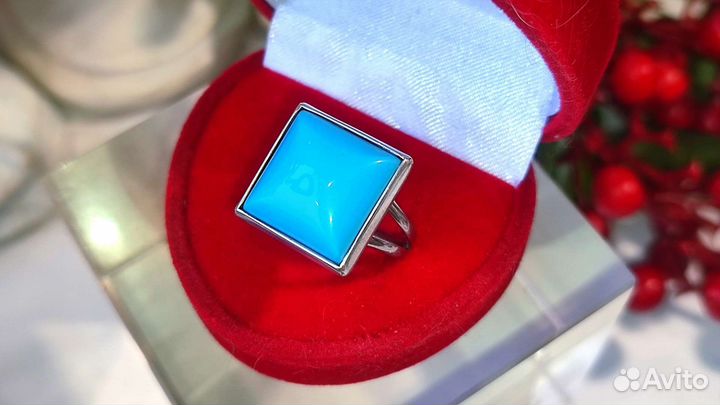 Минималистичное кольцо с бирюзой, 18,25 р-р, 925
