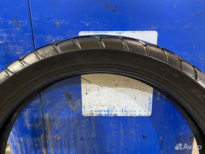 Мотошина передняя 120/70R19