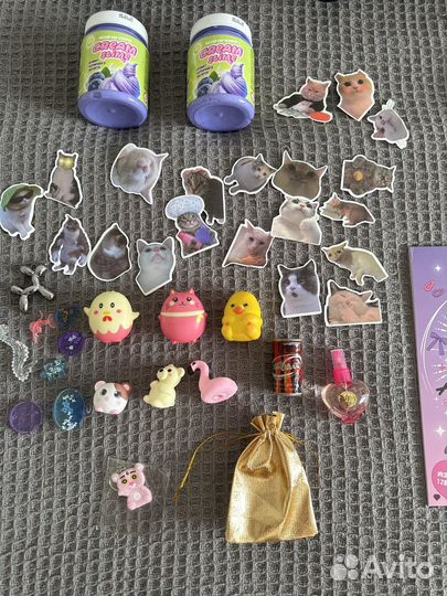 Игрушки книги для девочки пакетом новое