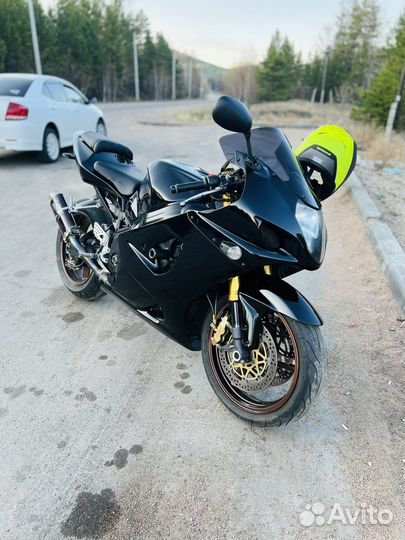 Suzuki gsx r1000