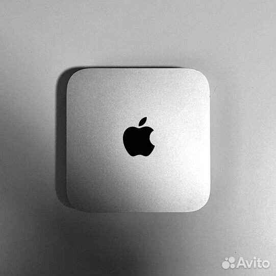 Apple Mac mini Late 2014 (Core i5) + Magic Mouse