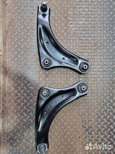 Рычаг передний Ниссан Джук (Nissan Juke) F15