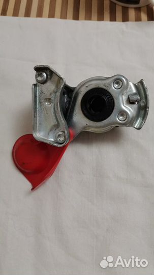 Головка соединительная тормозная wabko