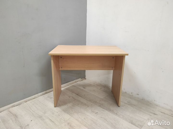 Стол письменный б/у 03066