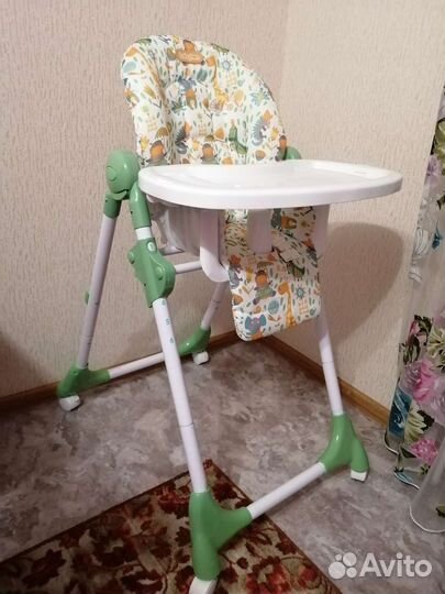 Стульчик для кормления babyton