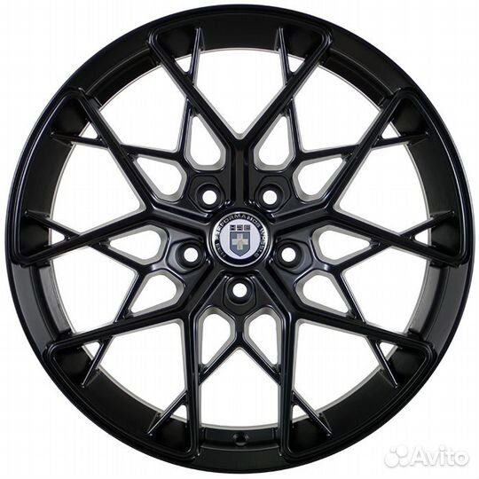 Sakura Wheels YA8135 8x18/5x114.3 ET35 DIA73.1