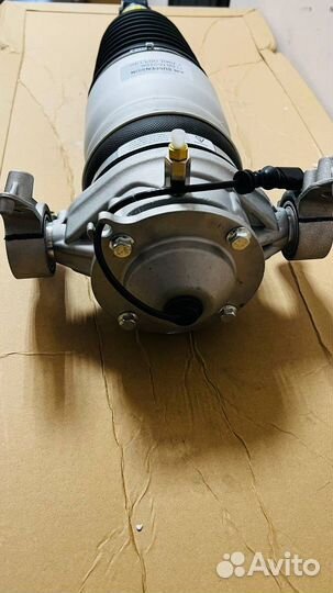 Задний амортизатор Volkswagen Touareg 2 NF