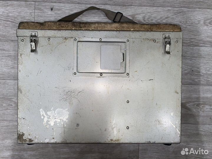 Ящик для зимней рыбалки