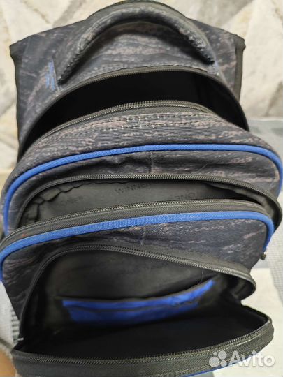 Школьный рюкзак