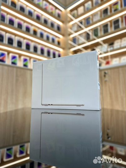 MacBook Air M2 8/256Gb