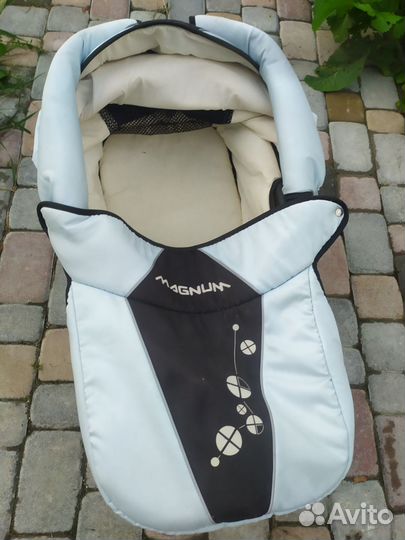 Верхняя часть коляски (автолюлька)