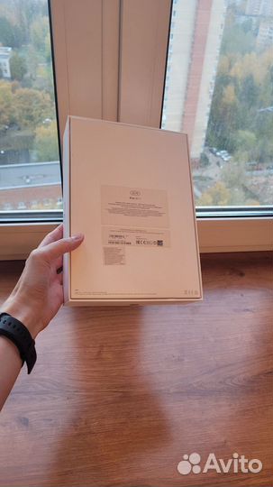 Коробка от iPad 2017