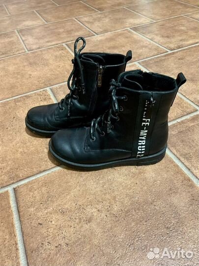 Ботинки для девочки