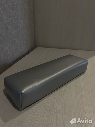 Подставка для рук маникюрная