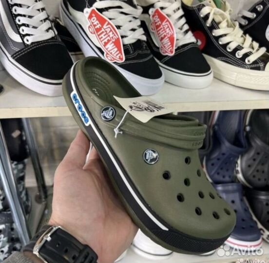 Шлепанцы мужские crocs