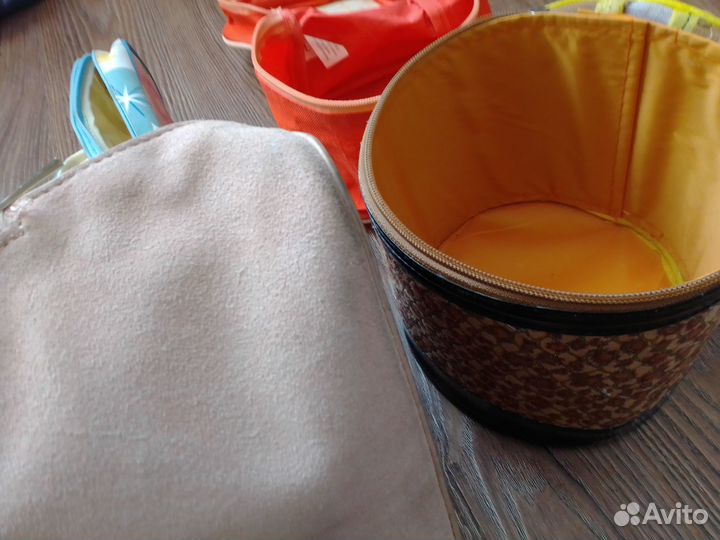 Набор косметичек для хранения.6 штук