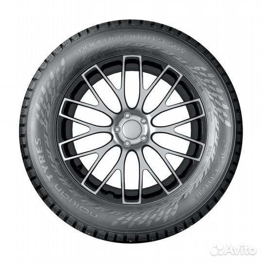 Nokian Tyres Hakkapeliitta 9 SUV 215/70 R16 100T