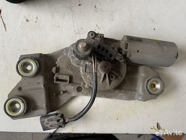 Моторчик стеклоочистителя задний Ford Focus 1