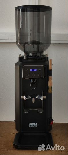 Кофемолка профессиональная WPM ZD-18