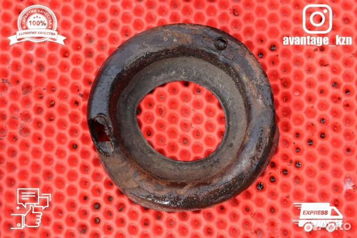 Опоры пружин задние Ford Focus 2 2005-2011