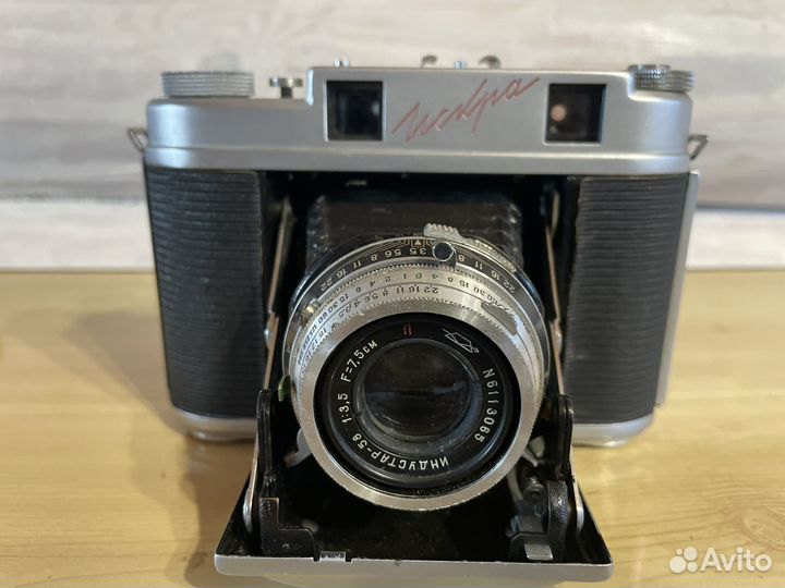 Фотоаппарат искра