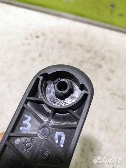 Ручка стеклоподъемника Рено Меган 2