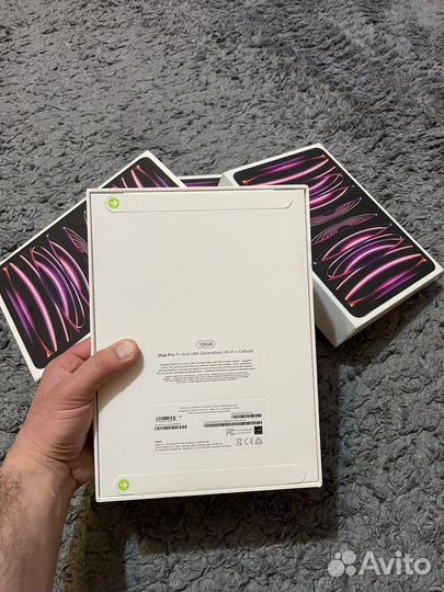 Apple iPad pro 12,9 и 11 2022 m2