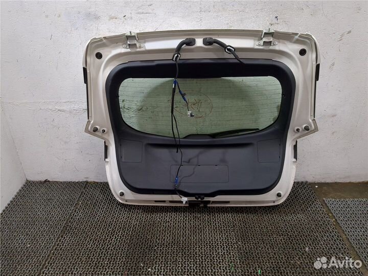 Крышка багажника Mazda CX-3 2014, 2015