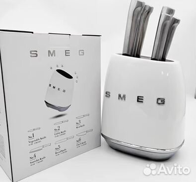 Набор кухонных ножей smeg