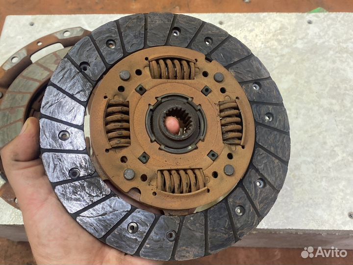 Гранта, Калина 2 сцепленик диск с корзиной