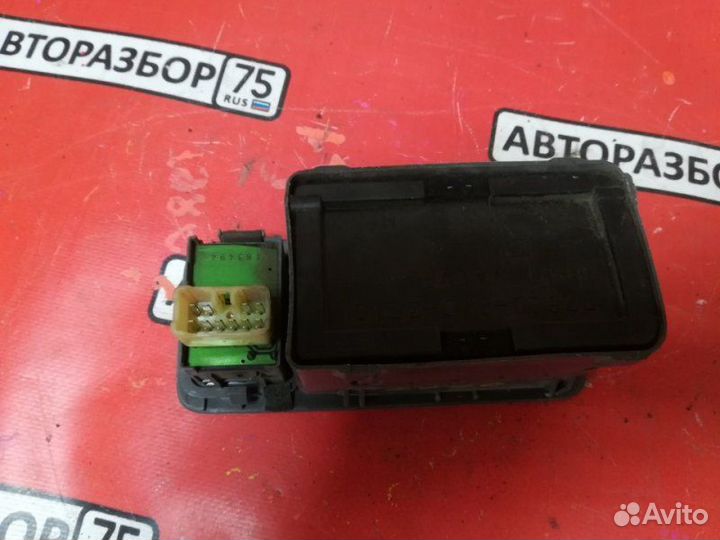 Блок управления зеркалами Honda Cr-V RD1