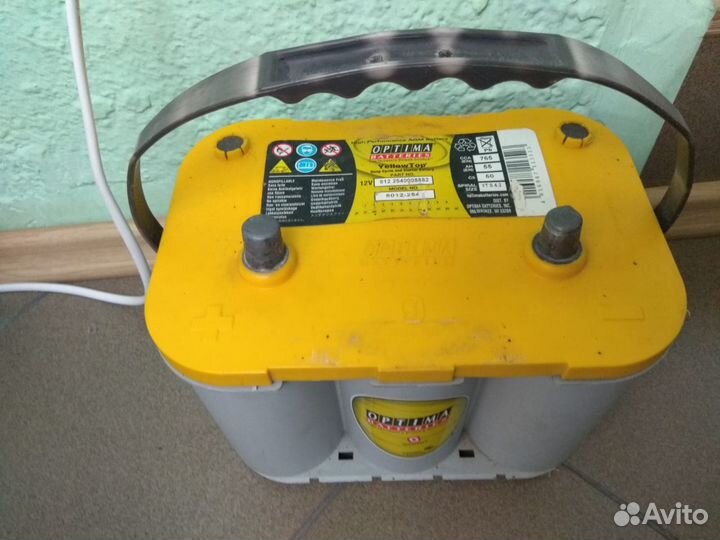 Продам AGM-батарею Optimа