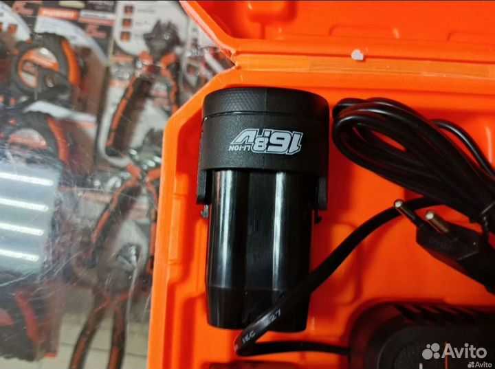 Винтоверт аккумуляторный BR 469 Patriot