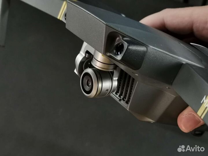 Квадрокоптер Dji Mavic Pro
