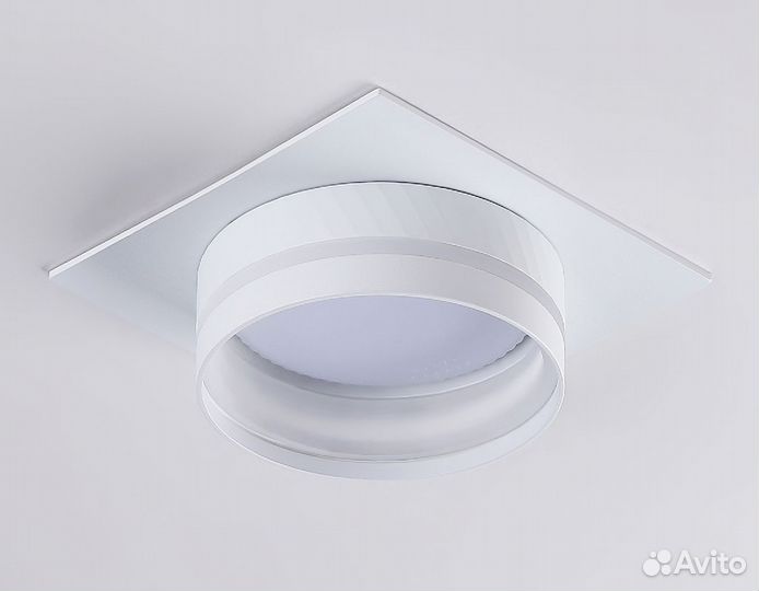 Встраиваемый светильник Ambrella Light GX53 Acrylic tech TN5221