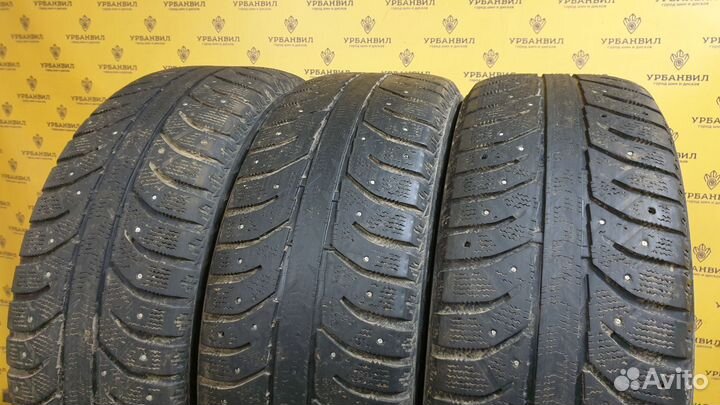 Bridgestone Ice Cruiser 7000 215/60 R17