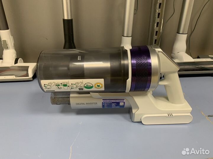 Пылесос Samsung Jet 60 turbo, фиолетовый