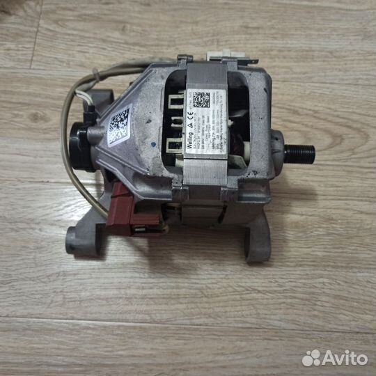 Двигататель стиральной машины indesiт/ariston